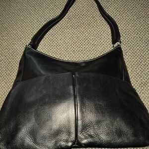Perlina Black Leather Handbag w/ Silver Hardware